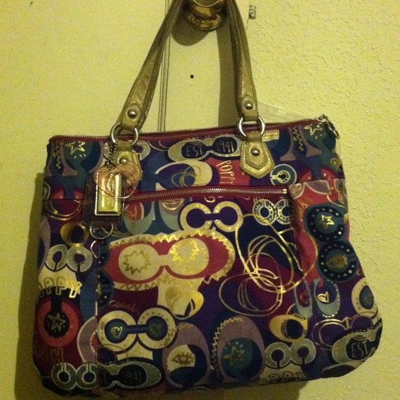 Poppy Coach purse On Hold