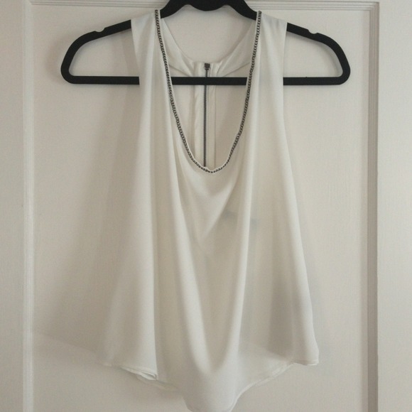 NWT Love Stitch open back zipper tank - Picture 2 of 4