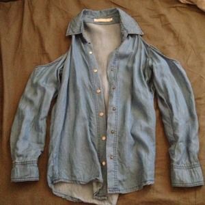 Charley Cold Shoulder Top