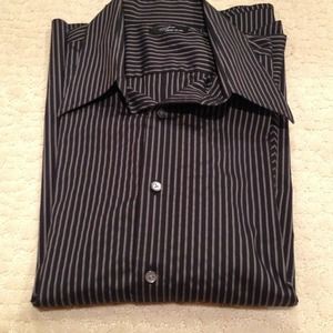 Men's Long-Sleeved Button Down