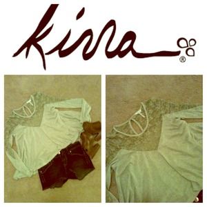 ❤Cute Kirra Flowy Top❤