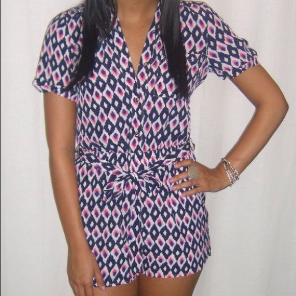 **SOLD** Adorable Romper