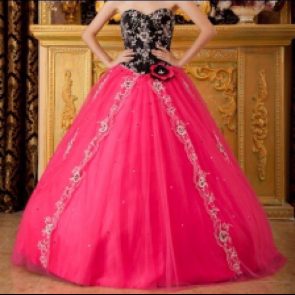 Quinceñera Dress