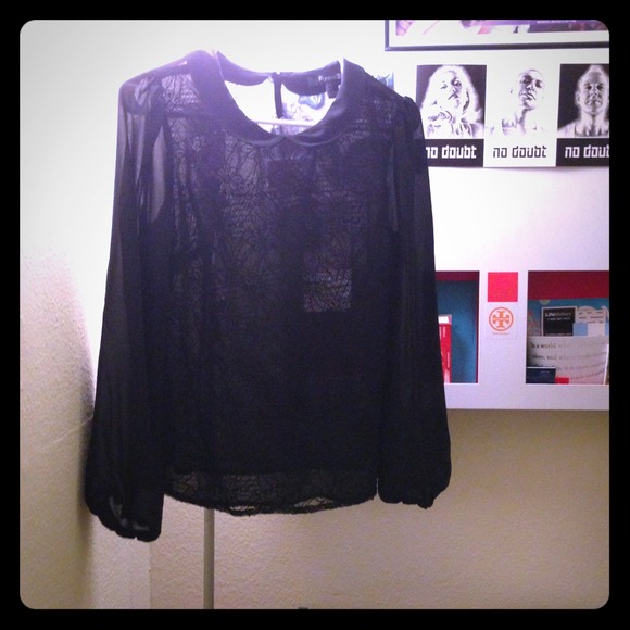 Peterpan collar chiffon black lace top