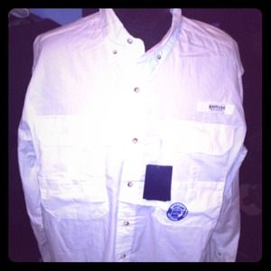 White long sleeve Magellan fisherman button up xl