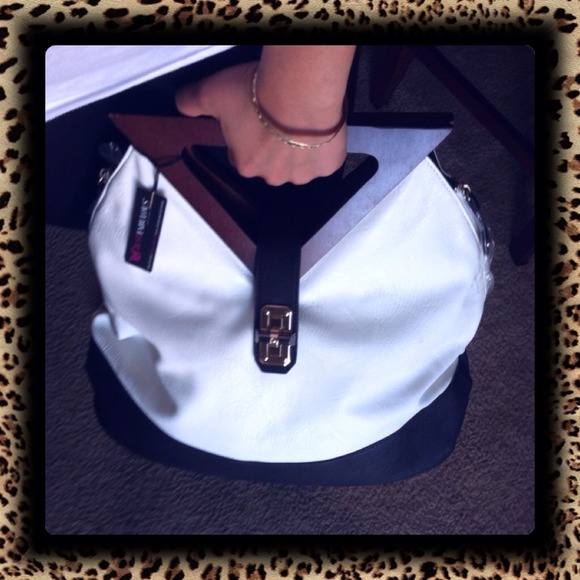 Just Fab  Handbags - Just Fab Handbag