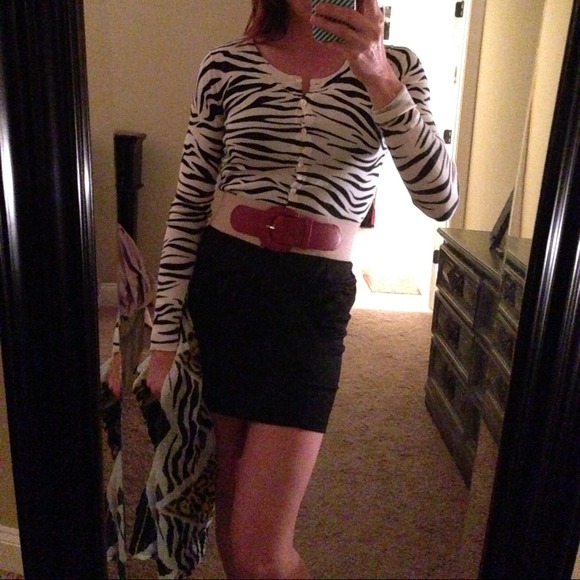 Animal Print Cardigan - Picture 3 of 3