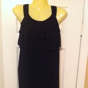 💵SOLD!💵 LBD with ruffle front accent