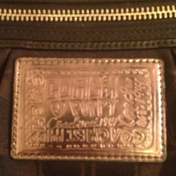 ⚡SOLD Coach crossbody from Poppy collection - Picture 2 of 4