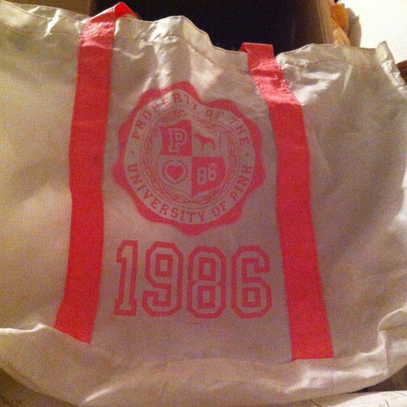 Vs pink bag