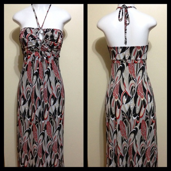❌SOLD❌❤Gorgeous Metropark maxi dress!