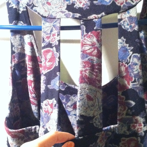 SOLDF21 purple& pink floral dress - Picture 2 of 4