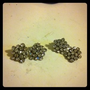 Pentagon (Fake) Diamond Earrings