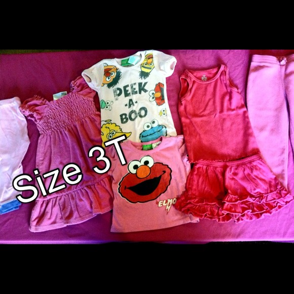 Holding!!! 🚫Plus black and white skirt and dress