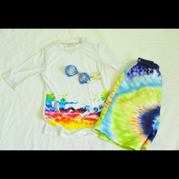 🏊Boys swim Wear and Goggles🏊