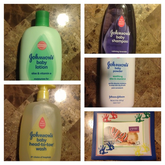 Ready For the World With Pooh Baby Girl Basket - Picture 4 of 4