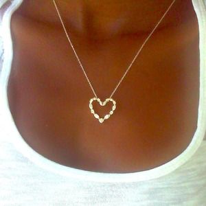 Pretty cz heart necklace