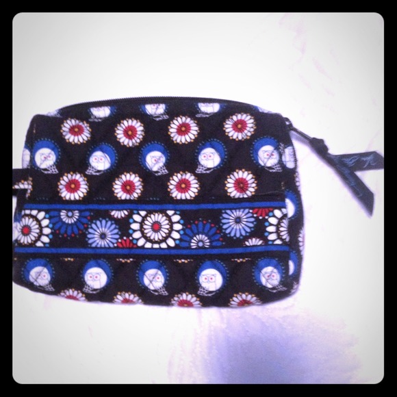 Vera Bradley Handbags - Vera Bradley Makeup Pouch
