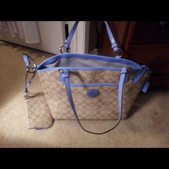 Coach Tote