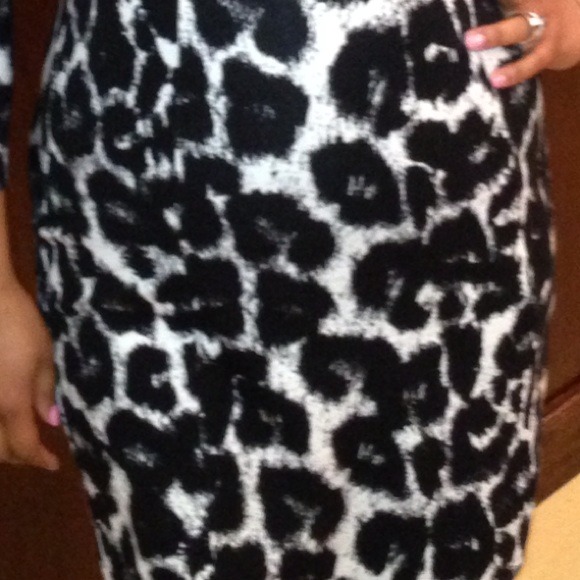 🚫SOLD🚫Animal print dress - Picture 2 of 2