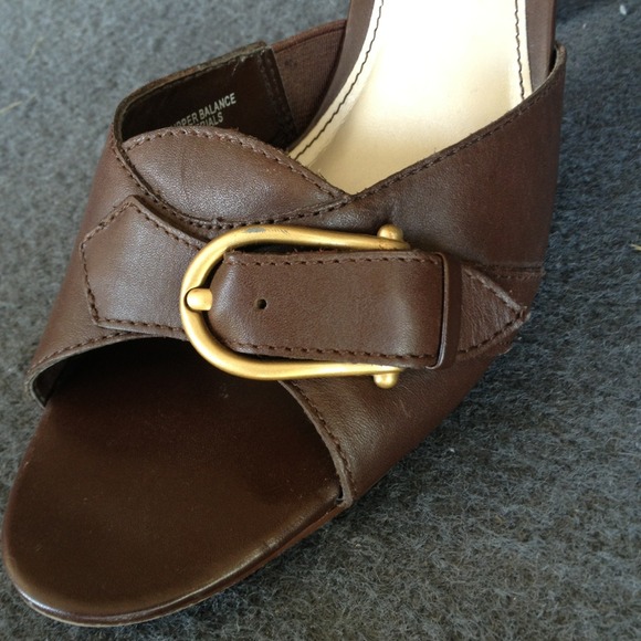 🔴SOLD IN BUNDLE🔴 - Picture 2 of 2