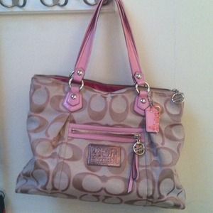 Authentic pink coach tote bag!