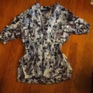 BCBG MAXAZRIA shirt *REDUCED*😃will settle 4 lower