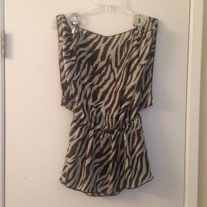 Zebra print top (green/brown)