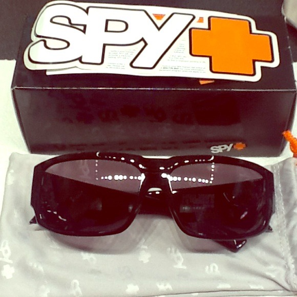 @kerridittrich SPY "HAILWOOD" brand new sunglasses