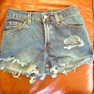 High Waisted Levi Shorts