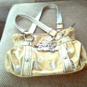 Handbag