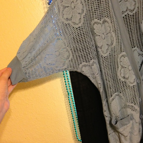 Cardigan - Picture 3 of 3