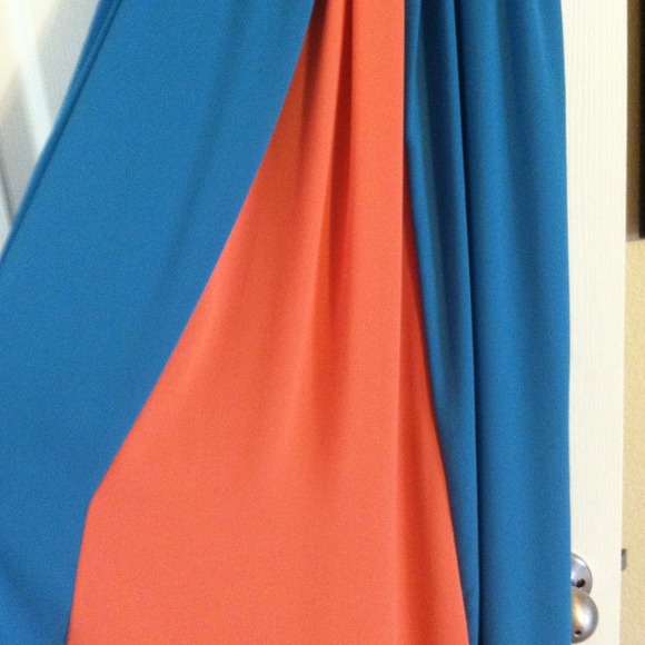 Dark teal, peach and brown dress - Picture 3 of 3