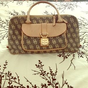 💥REDUCED💥Authentic Dooney & Bourke Handbag
