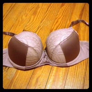 Mauve bra