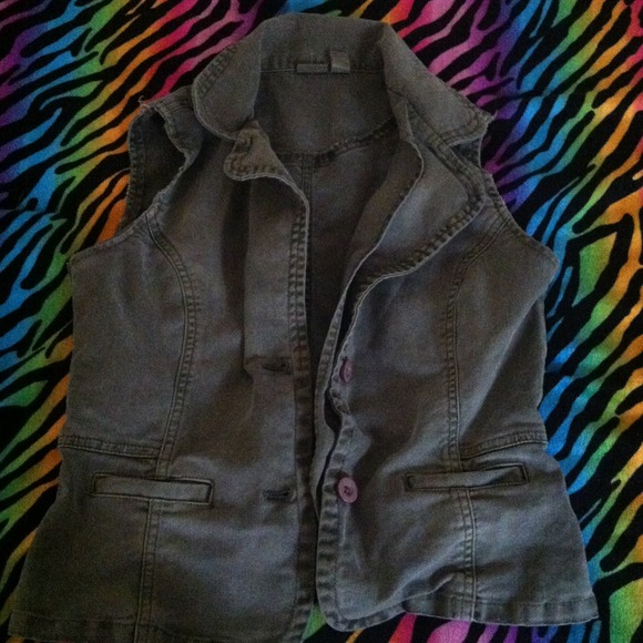 gray jean vest - Picture 1 of 1