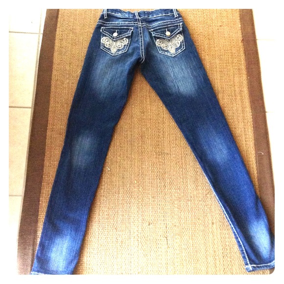 Size 3 Miss Latina skinny jeans