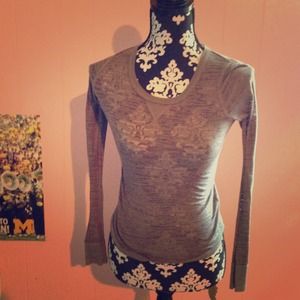 Grey washed out long sleeve scoop neck tee