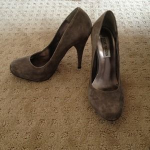 Grey suede pumps