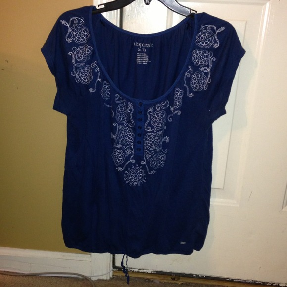 Cute top