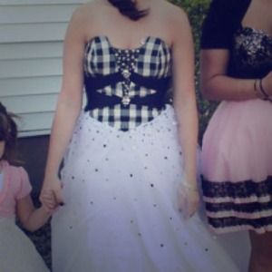 Blak and white plaid prom dress