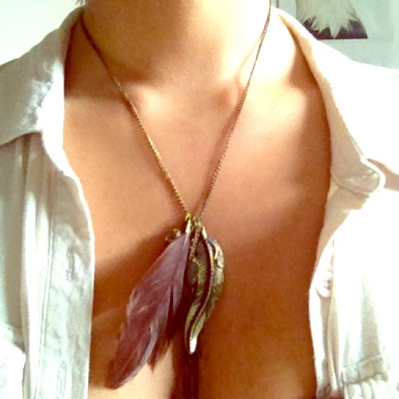 Neckalace