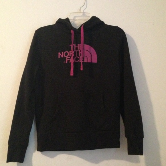 The north face pink and black pullover