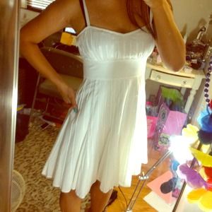 Flirty white dress