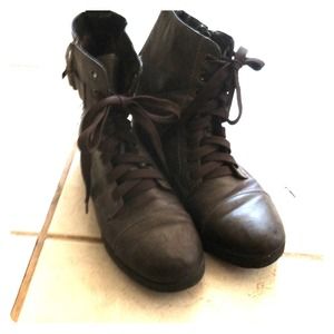 🌺Reduced🌺Brown combat boots