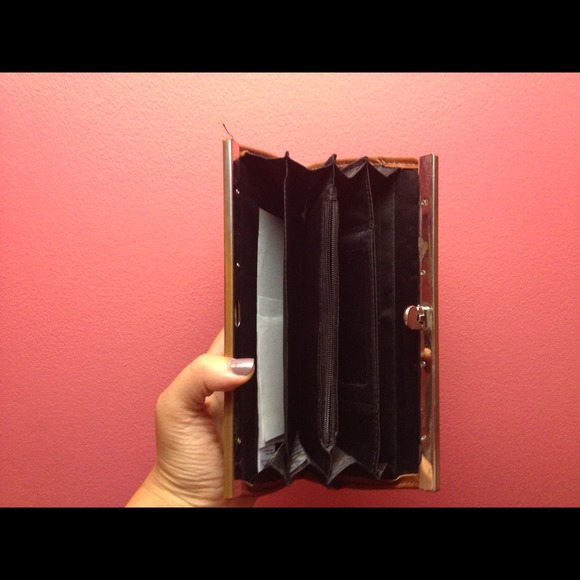 Brown long wallet - Picture 3 of 5