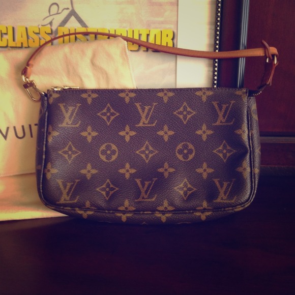 100% authentic LV
