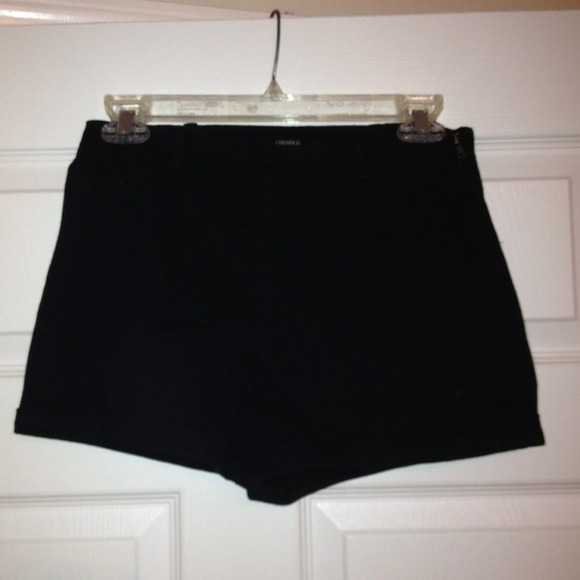 Forever 21 black shorts
