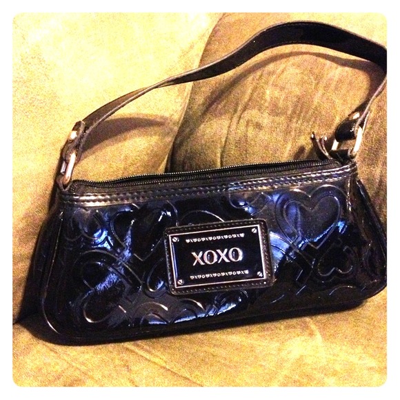 XOXO Heart Handbag