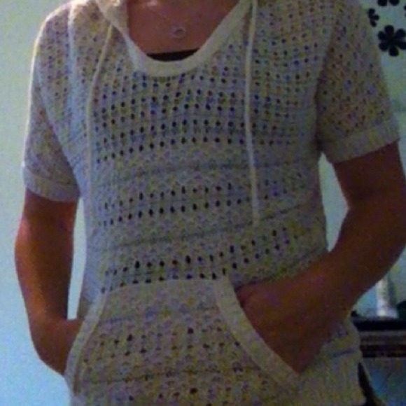 American Eagle sweater